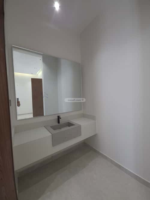 4 bedroom villa in Al Wisam, Riyadh 6