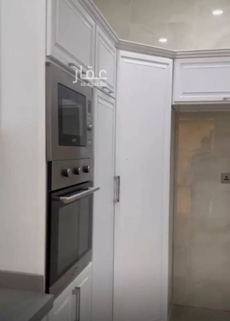 6 bedroom apartment in Al Rawdah 21