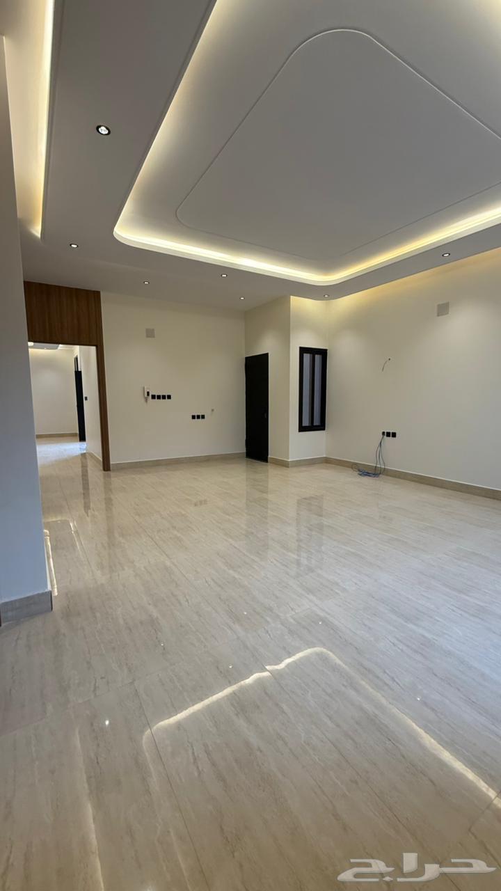 5 bedroom villa in Al Mahdiyyah 3