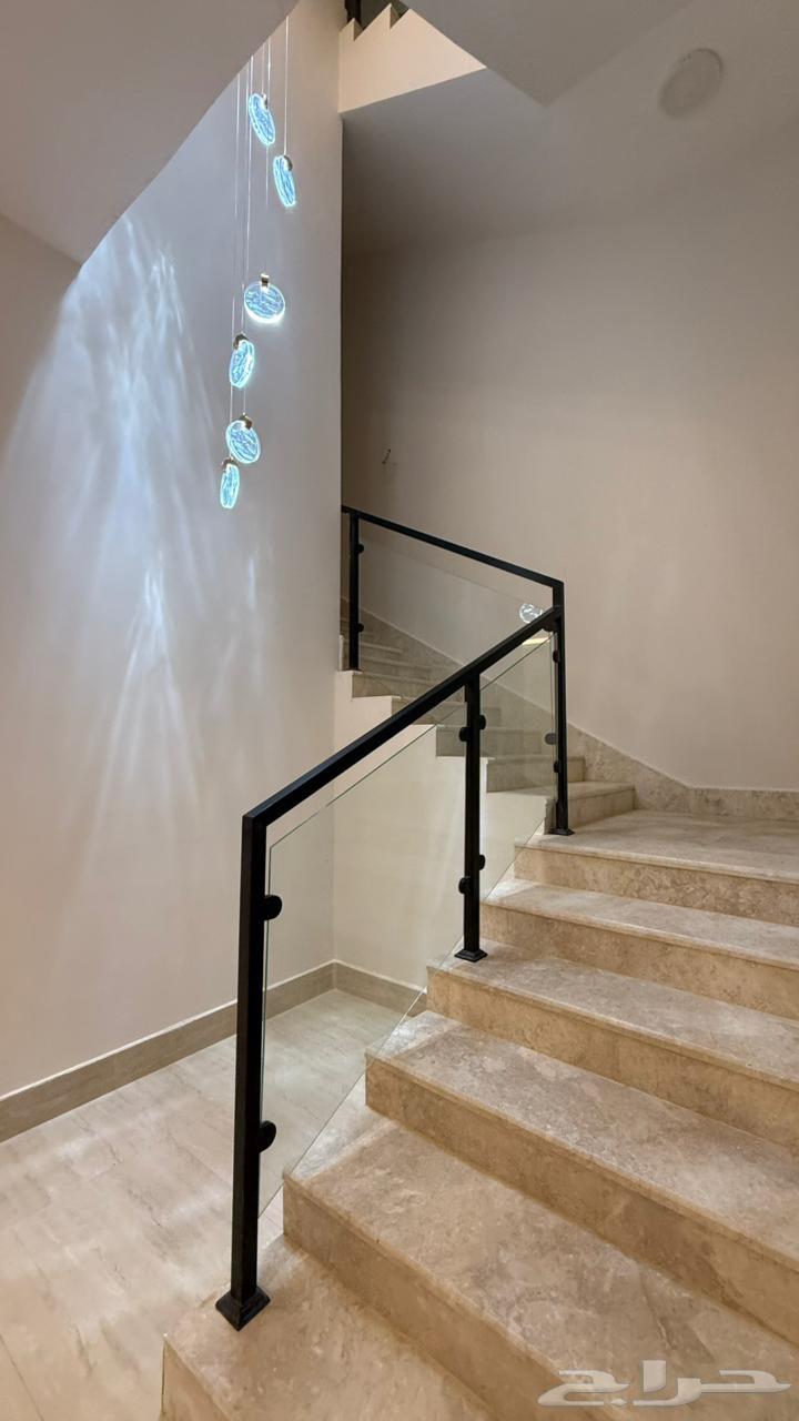 5 bedroom villa in Al Mahdiyyah 7