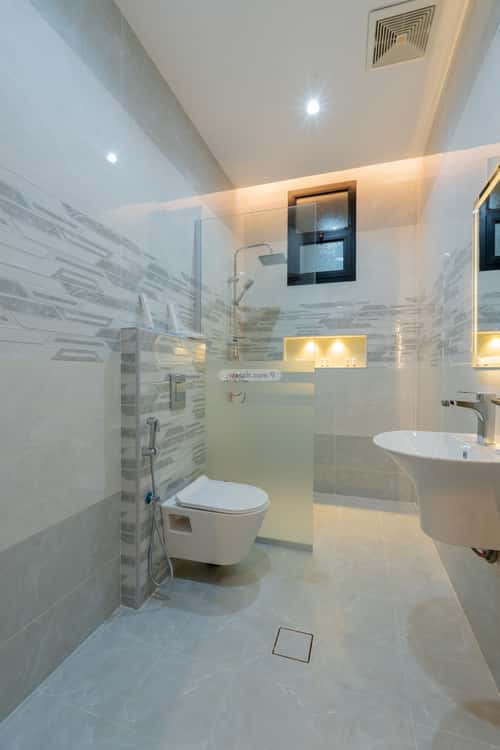 3 bedroom apartment in Al Salamah 17