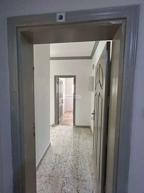 2 bedroom apartment in Al Ruwais, Jeddah 8