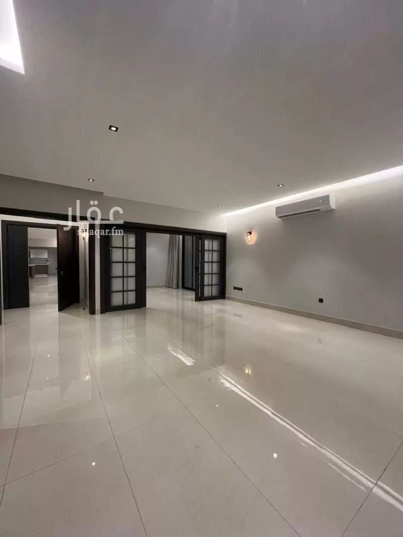 4 bedroom villa in Al Narjis 6