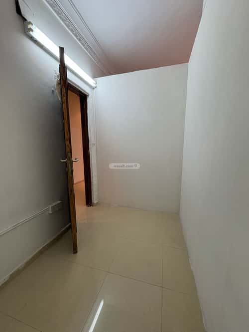 5 bedroom apartment in Al Safaa 2