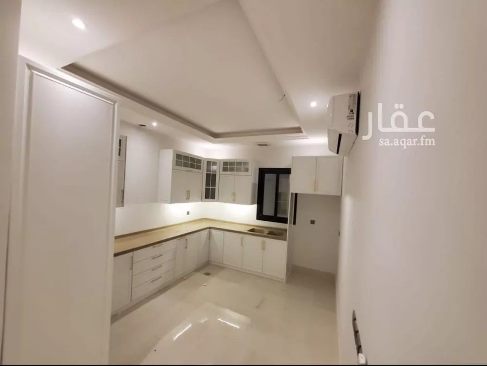 3 bedroom apartment in Al Qairawan 8