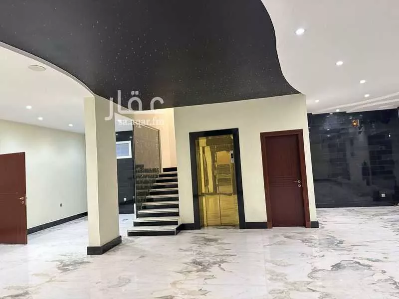 5 bedroom villa in Shubra, Riyadh 13