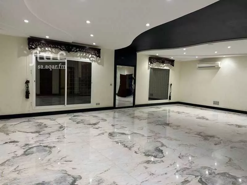 5 bedroom villa in Shubra, Riyadh 8