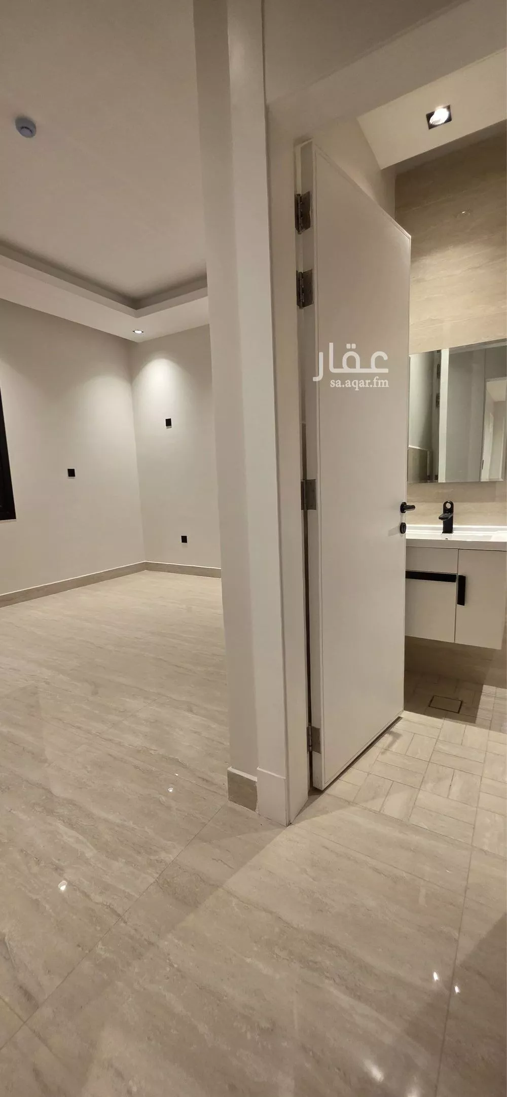 3 bedroom apartment in Al Malqa 3