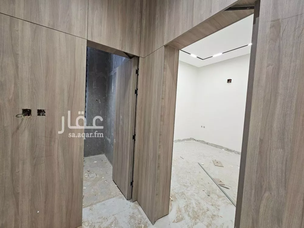 4 bedroom villa in Al Maizilah 8
