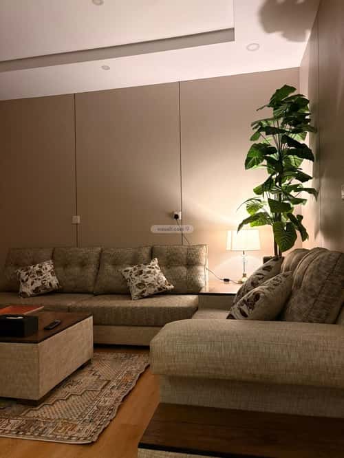 شقة  في الريان 1