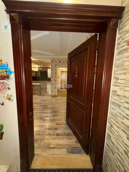 3 bedroom apartment in Al Rawdah 1