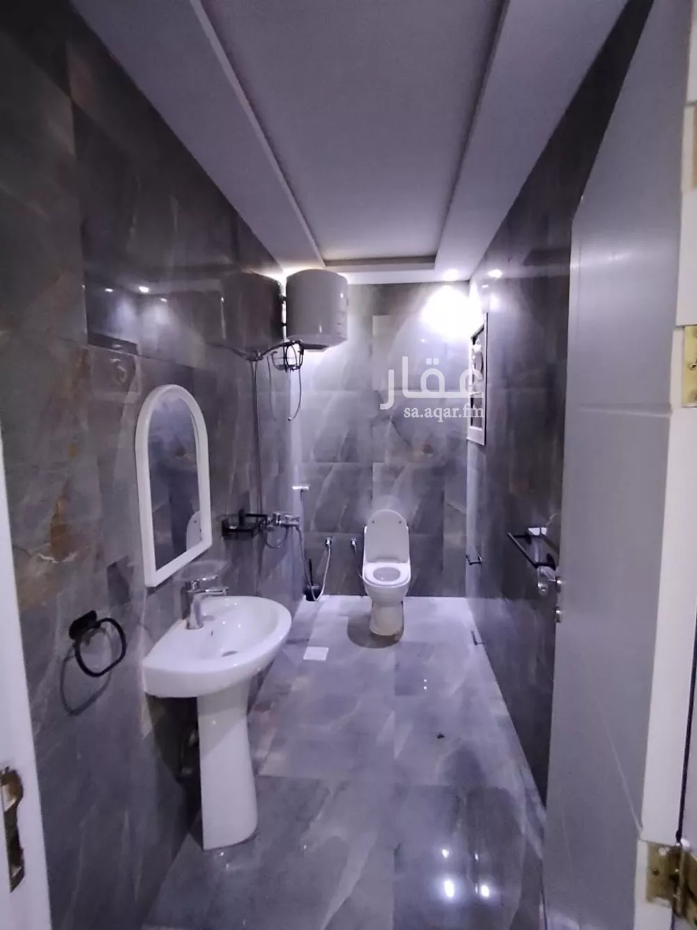 1 bedroom apartment in Al Malqa 6