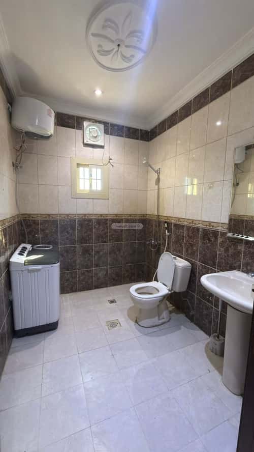 2 bedroom apartment in Al Nuzhah 7