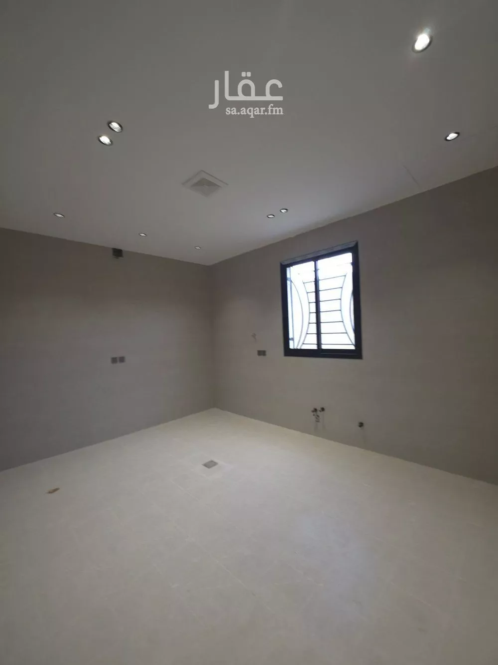 5 bedroom apartment in Al Janadriyah 10