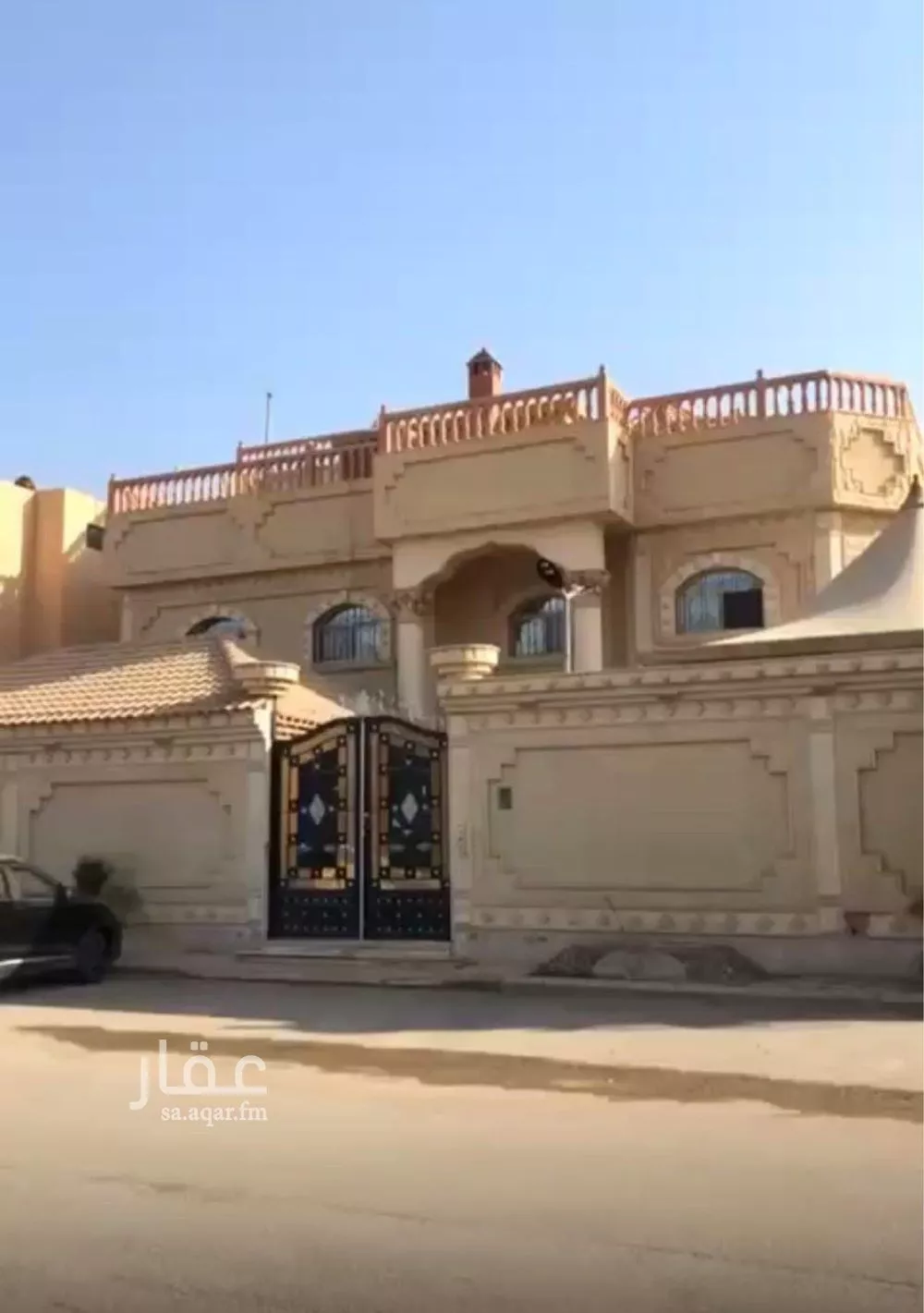 فيلا 5 غرف في القادسية 10