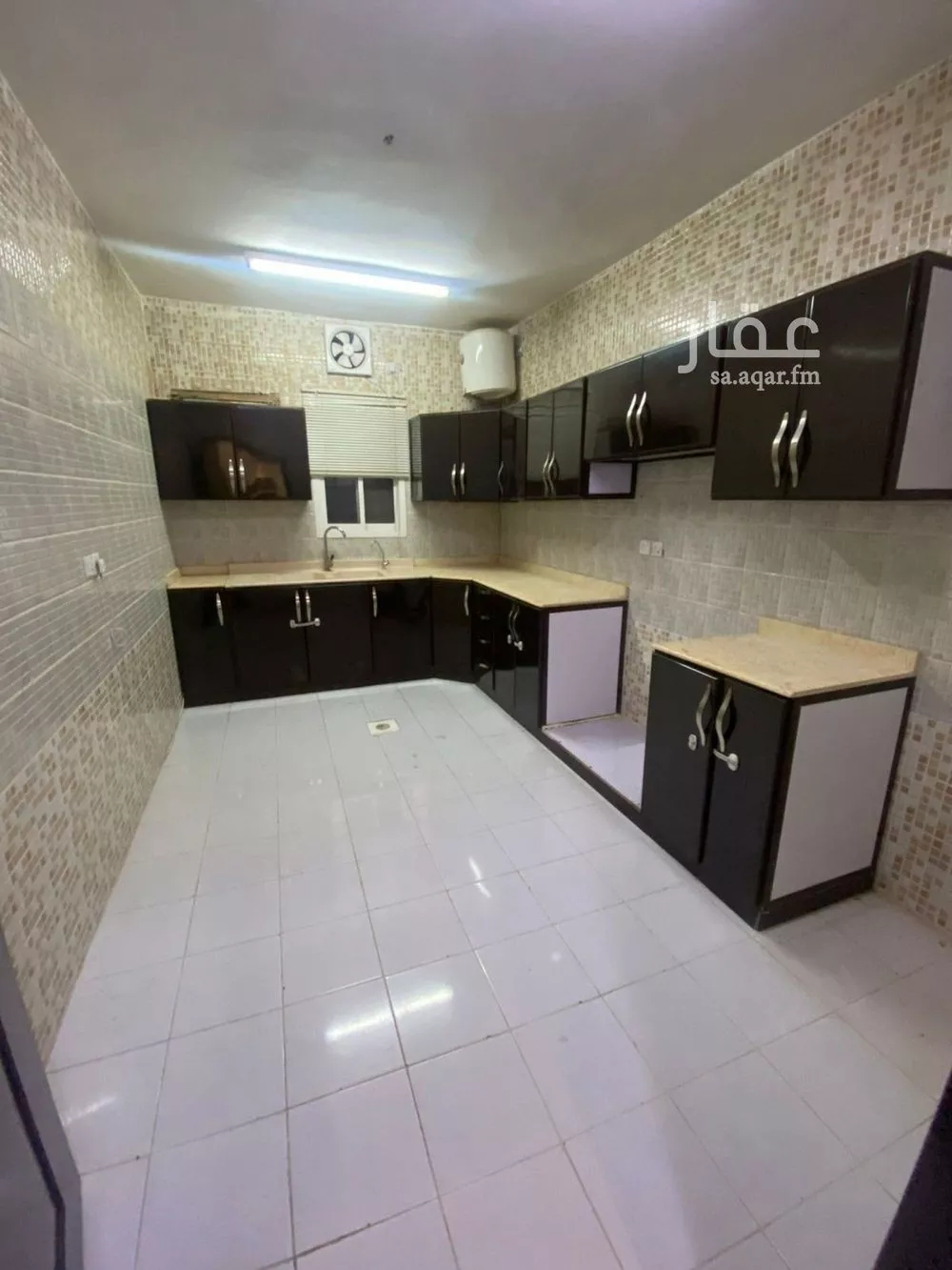 2 bedroom floor in Dhahrat Laban 5