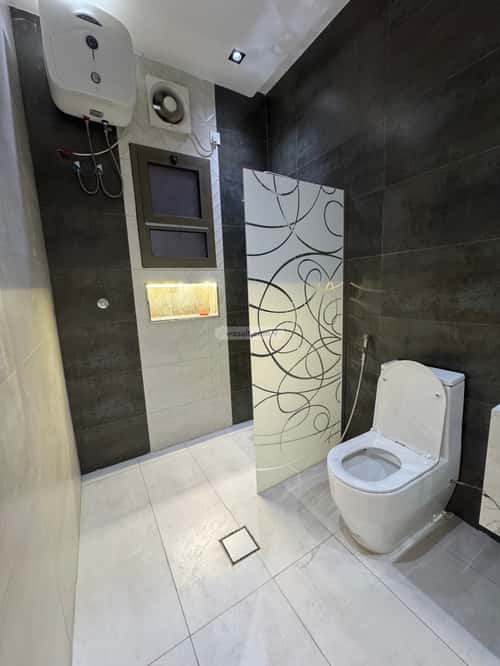 6 bedroom villa in Az Zomorod 2