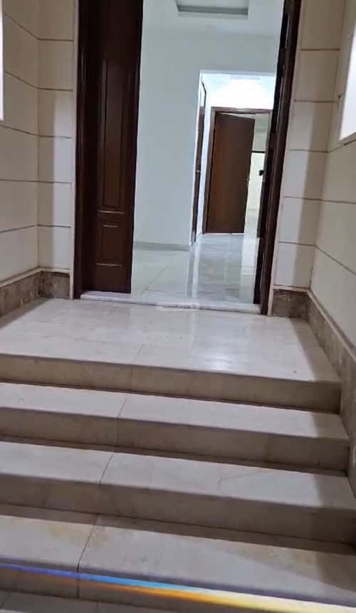 شقة 5 غرف في طيبة 4