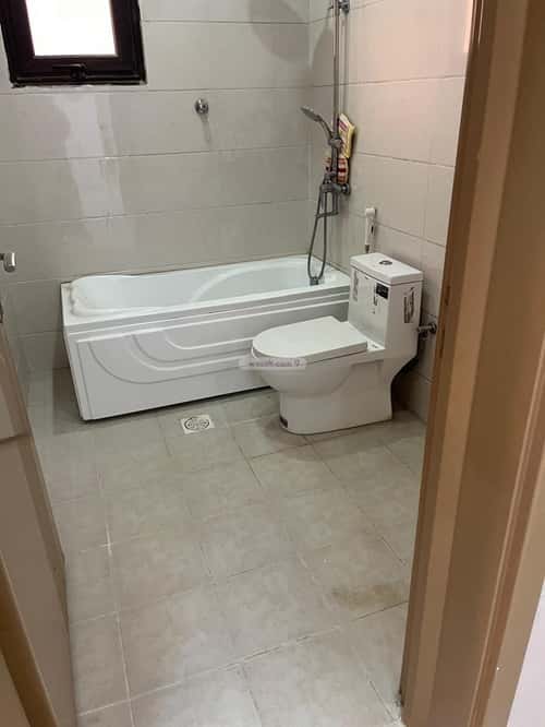 3 bedroom apartment in Jeddah 4