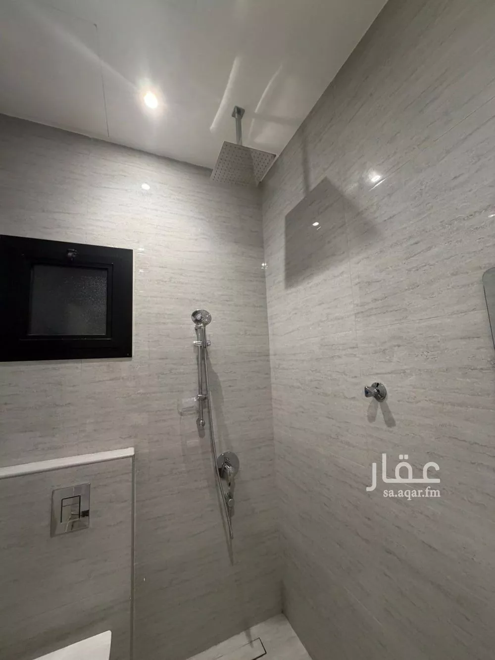 دور 1 غرف في العارض 3