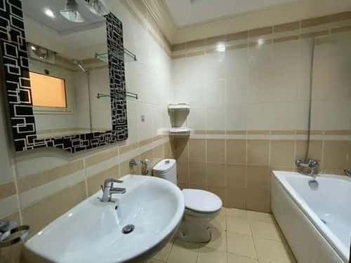 4 bedroom apartment in Mishrifah, Jeddah 11