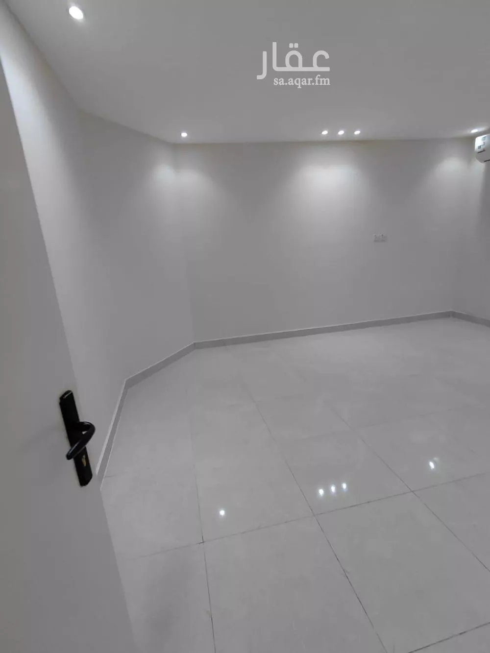1 bedroom apartment in Al Khaleej 4