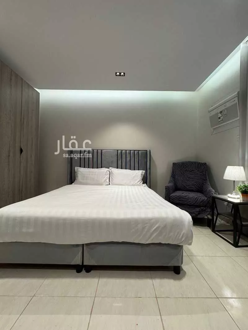 1 bedroom floor in Al Maizilah 3
