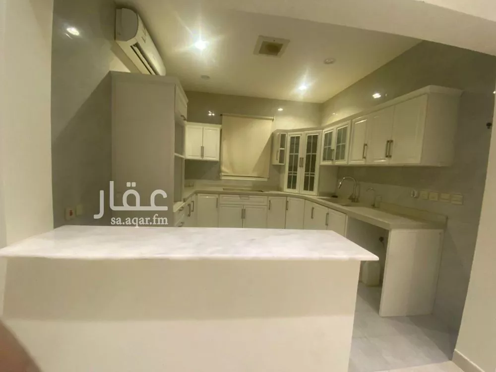 3 bedroom floor in Al Qairawan 3