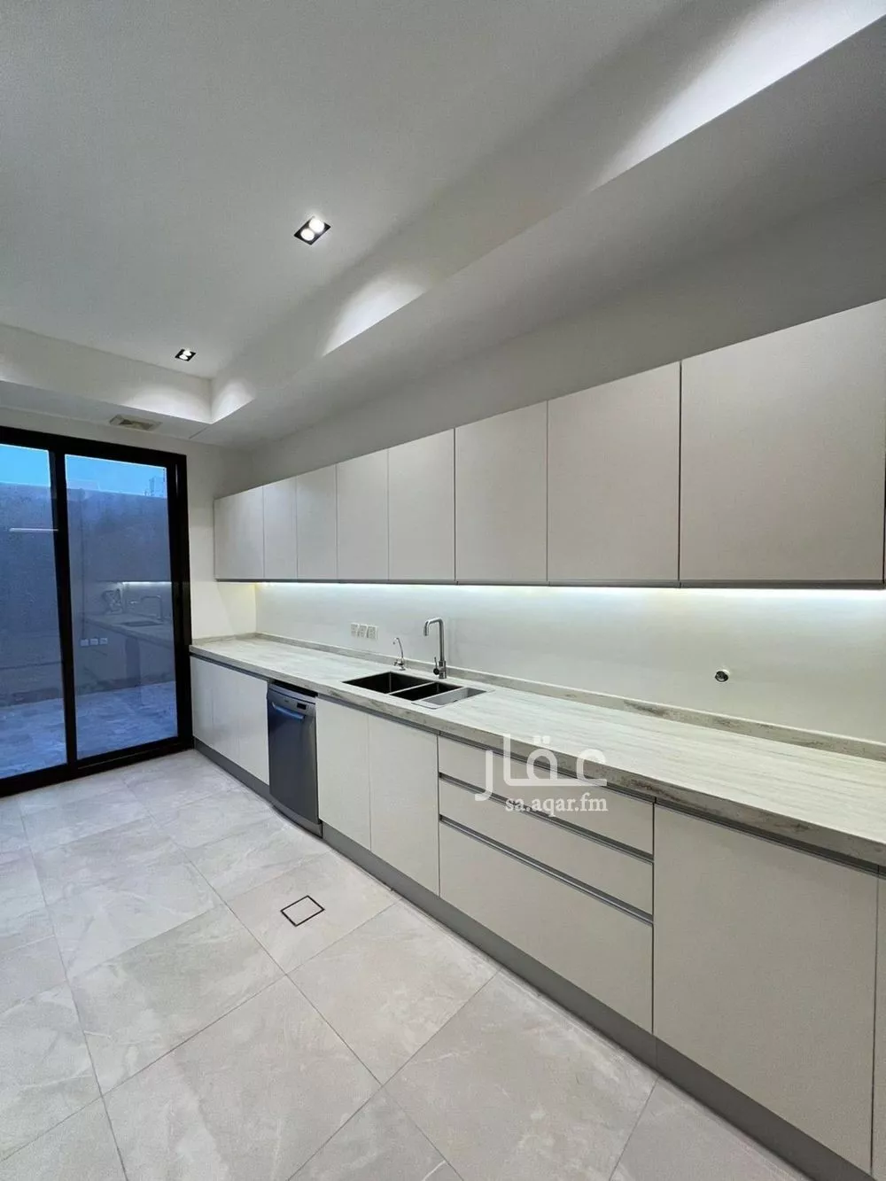 4 bedroom villa in Al Qairawan, Riyadh 8