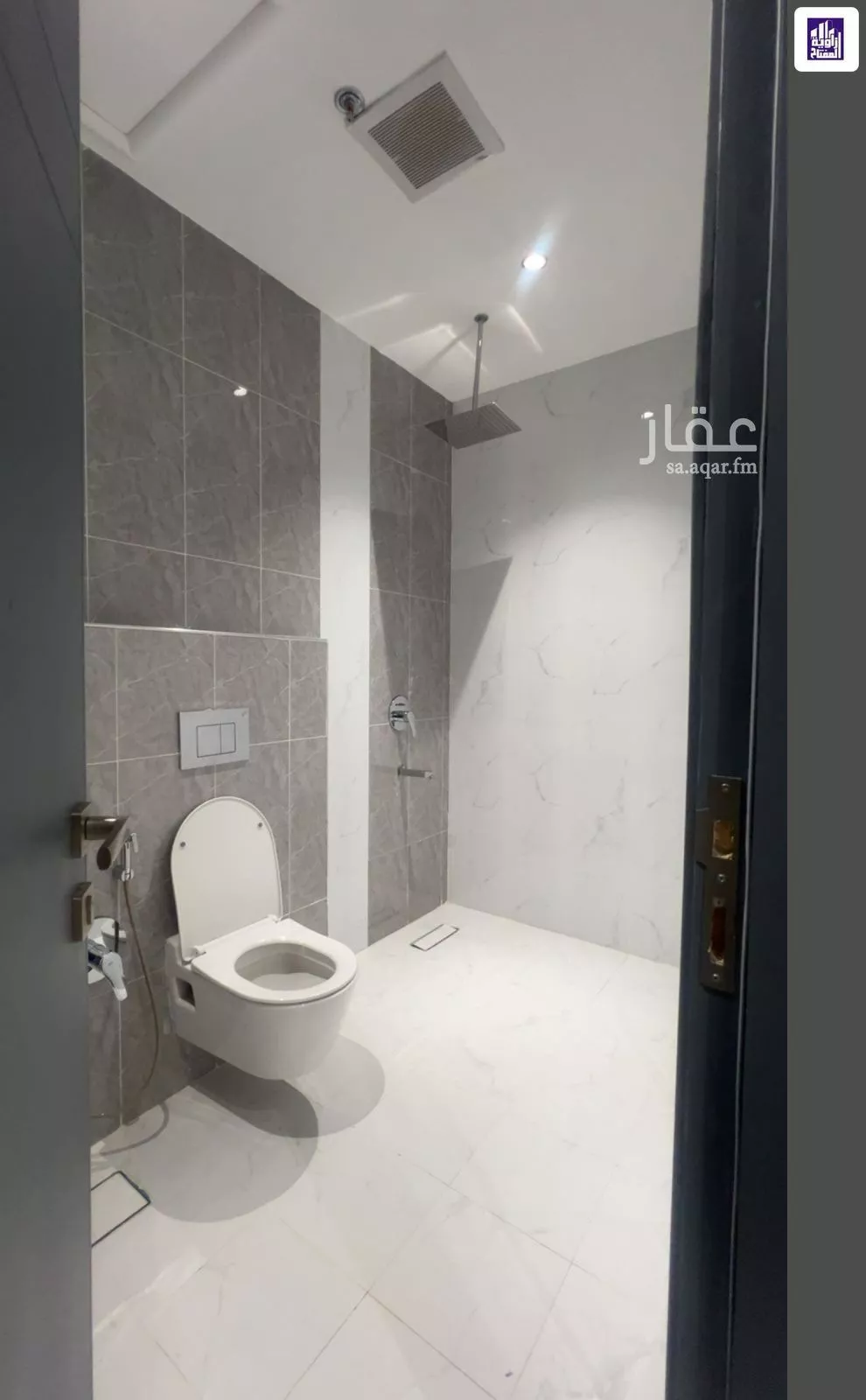 2 bedroom apartment in Al Narjis 5