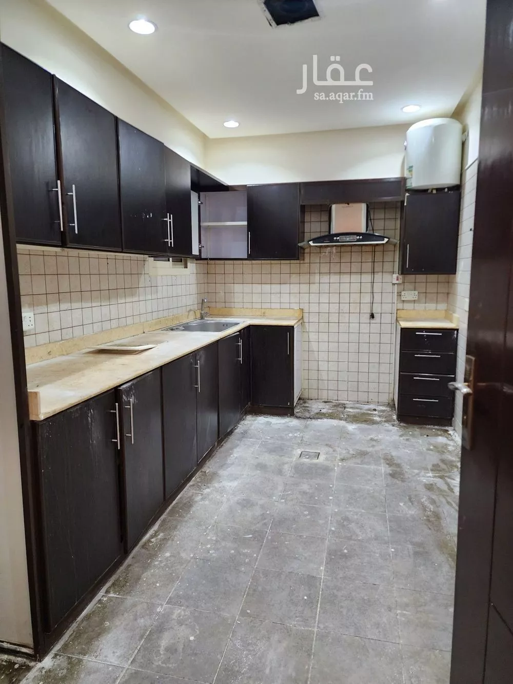 4 bedroom apartment in Hittin 6