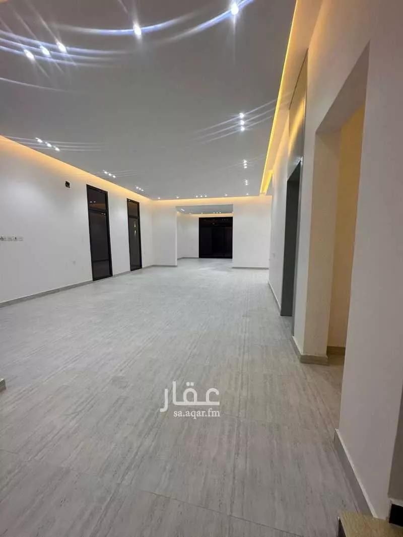 فيلا 8 غرف في الرمال 5