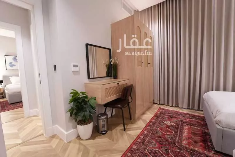 شقة 4 غرف في الملقا 17