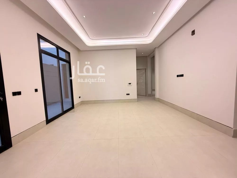 4 bedroom floor in Al Rimal 2