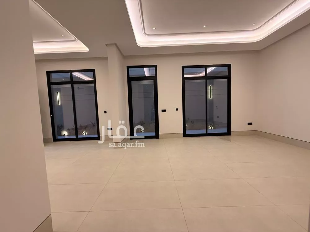 4 bedroom floor in Al Rimal 4