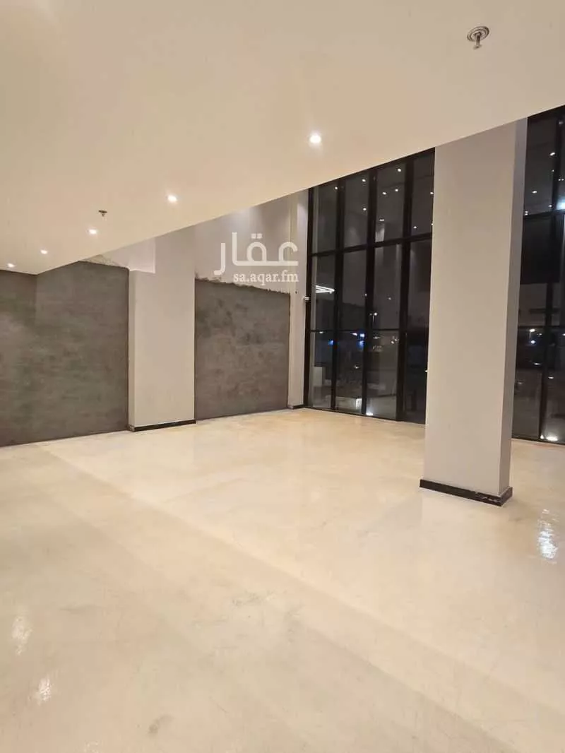 shop in Al Olaya, Eastern Province 5