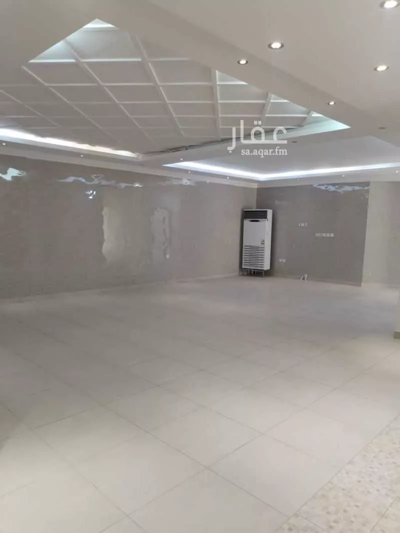 9 bedroom villa in Al Fardus, Jeddah 6