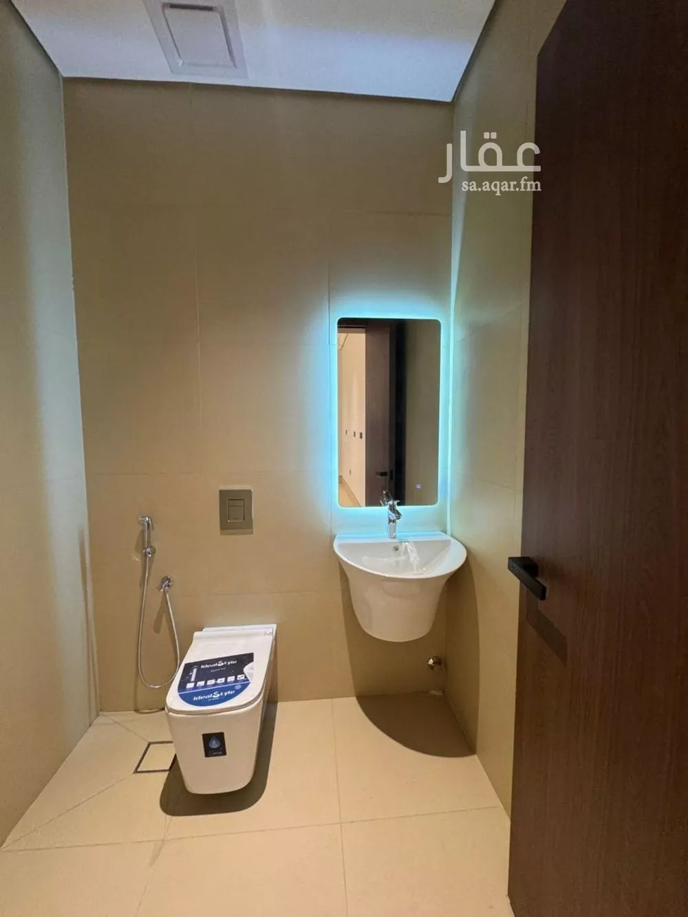 5 bedroom floor in Al Rimal 17