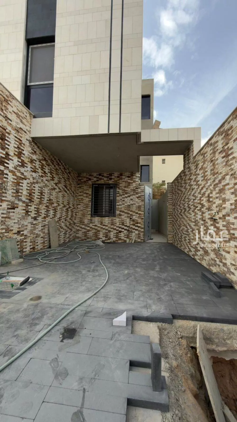 5 bedroom floor in Al Manar 2