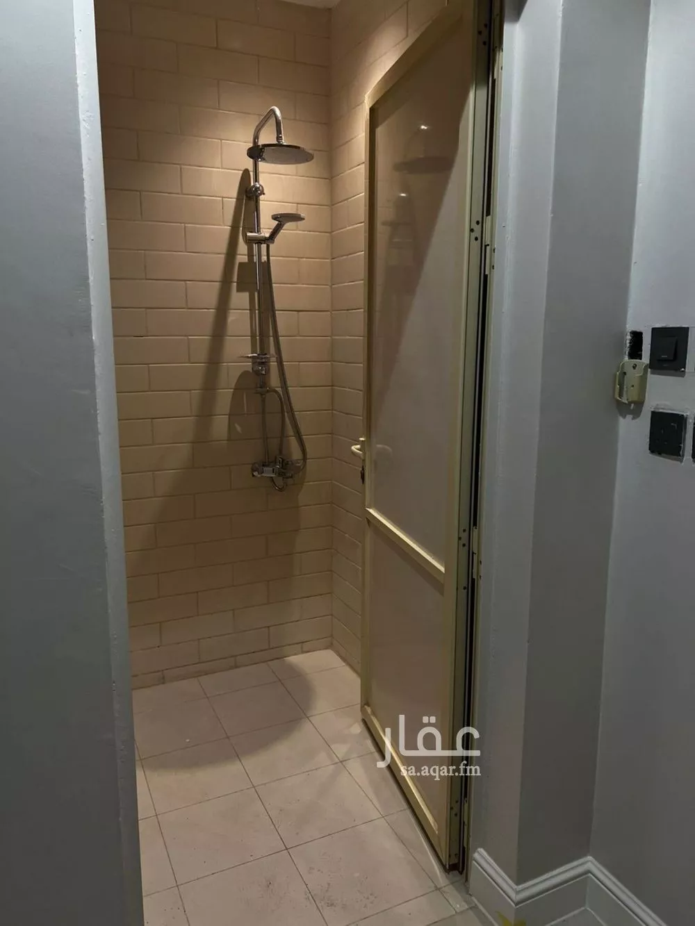 3 bedroom floor in Al Malqa 6
