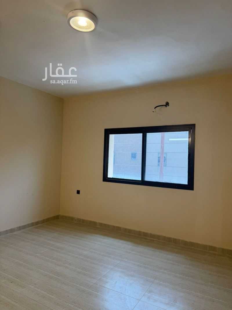 24 bedroom building in Al Malaz, Riyadh 11