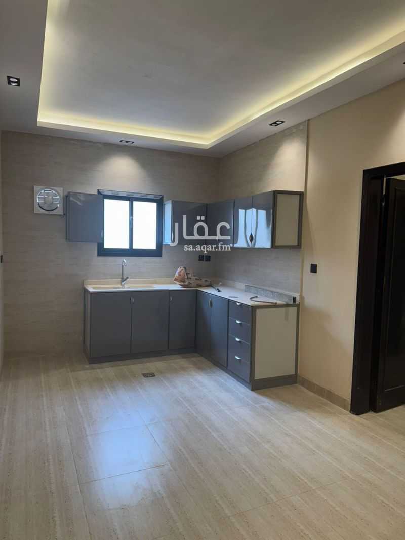 24 bedroom building in Al Malaz, Riyadh 10
