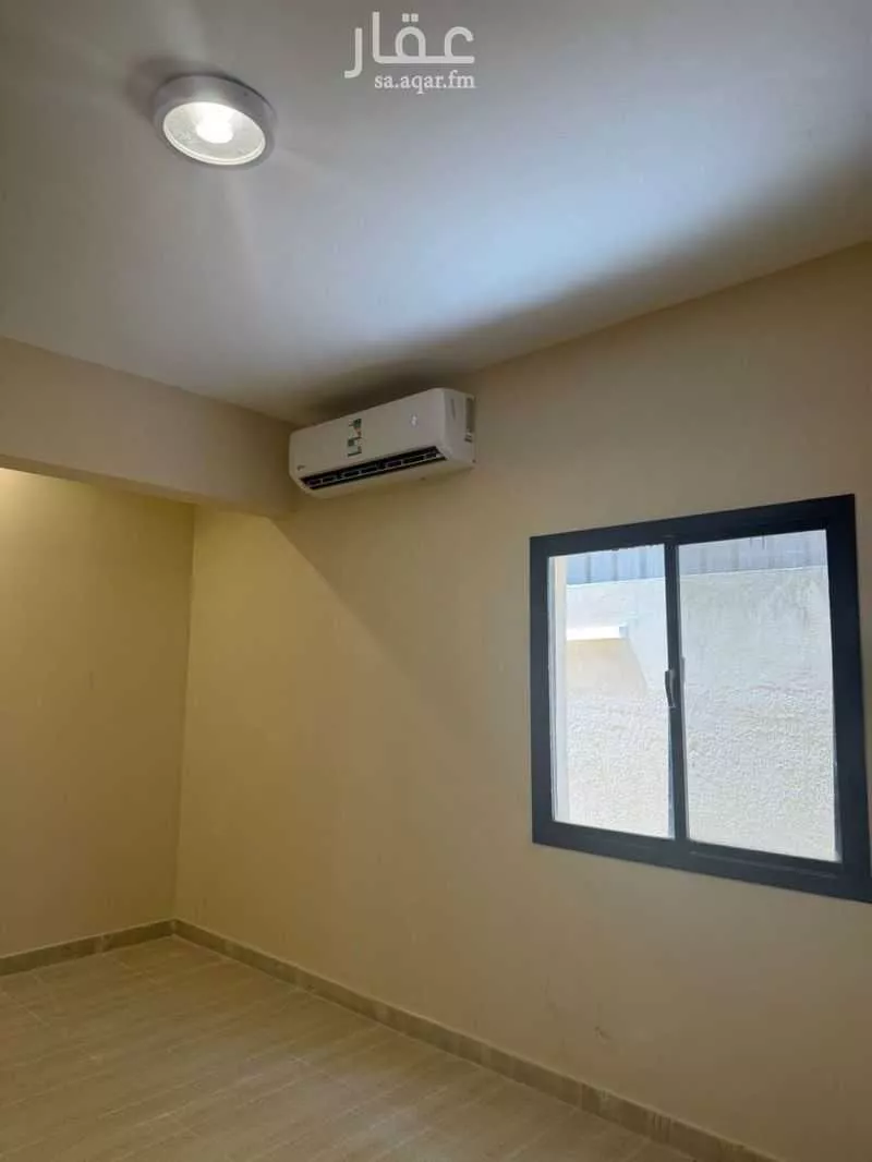 عمارة 440 م² في الملز 15