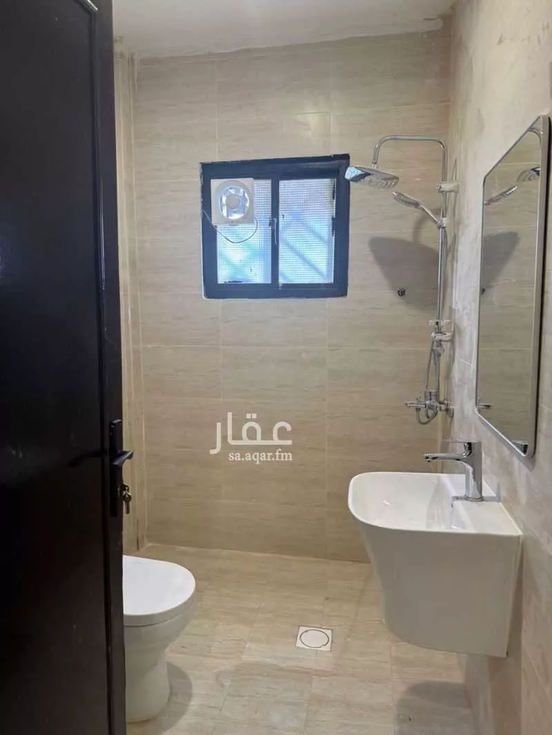 عمارة 440 م² في الملز 17