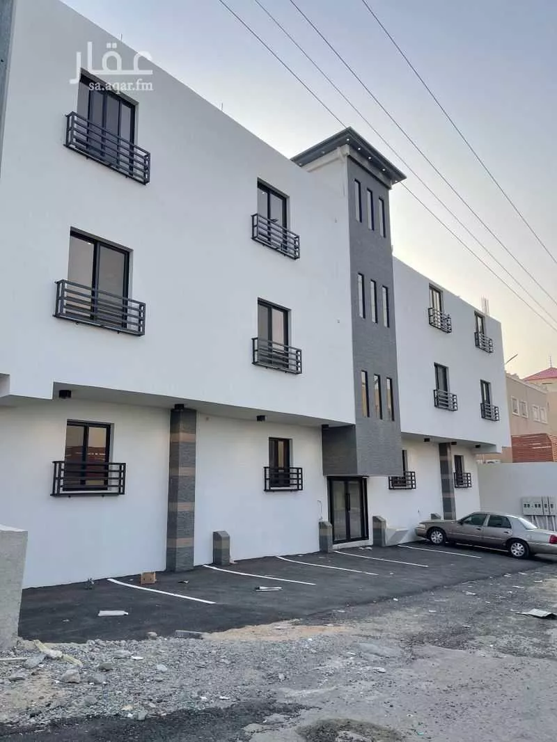 3 bedroom apartment in Al Ukayshiyyah, Makkah 10