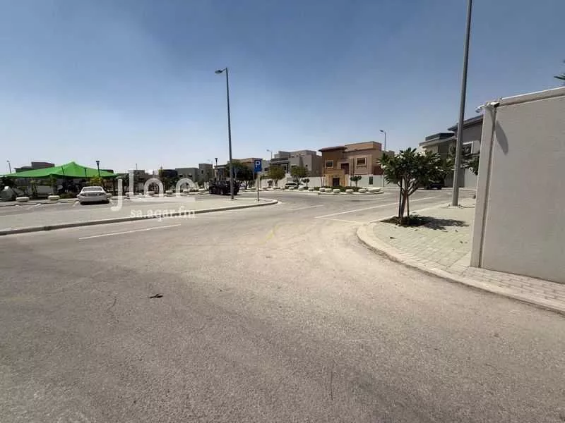 7 bedroom villa in Aramco 4