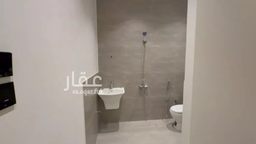 دور 3 غرف في النرجس 16