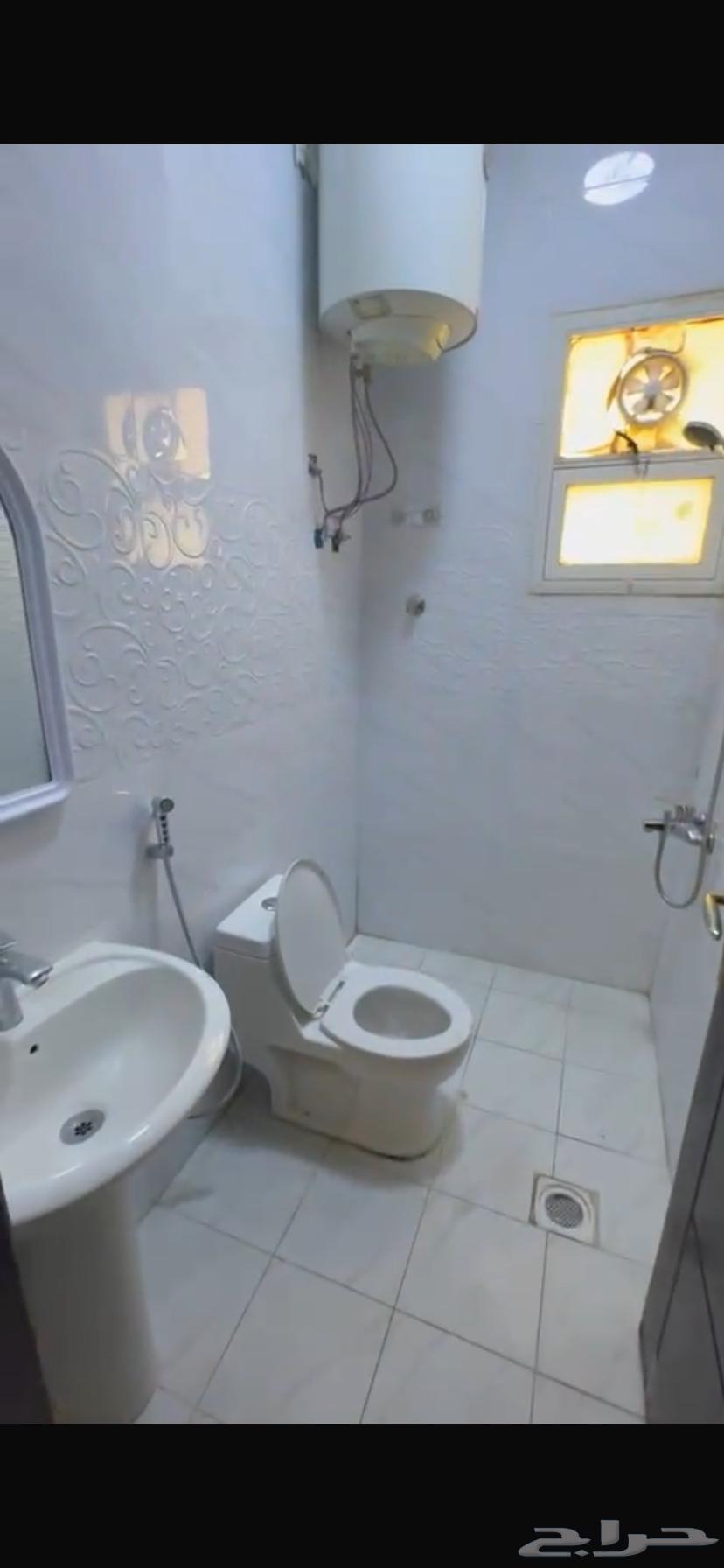 شقة 4 غرف في الرمال 3