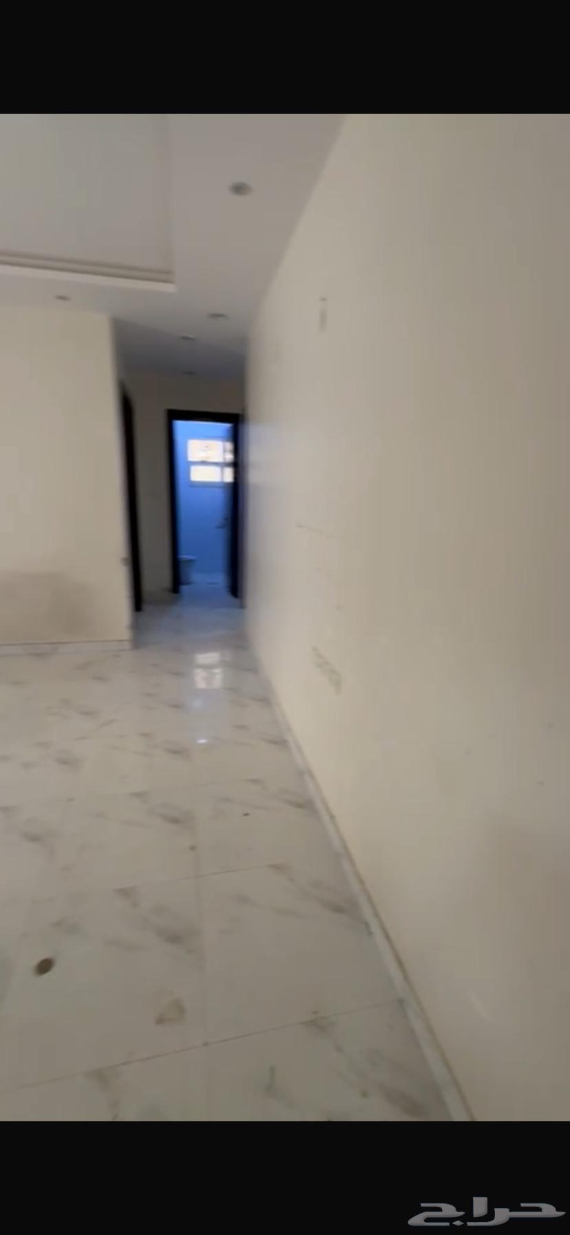 شقة 4 غرف في الرمال 5