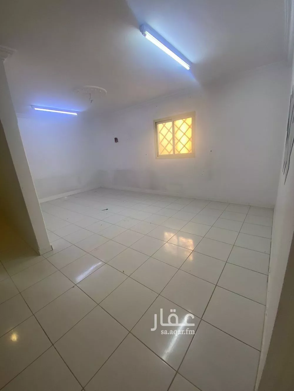 شقة 3 غرف في الرمال 7